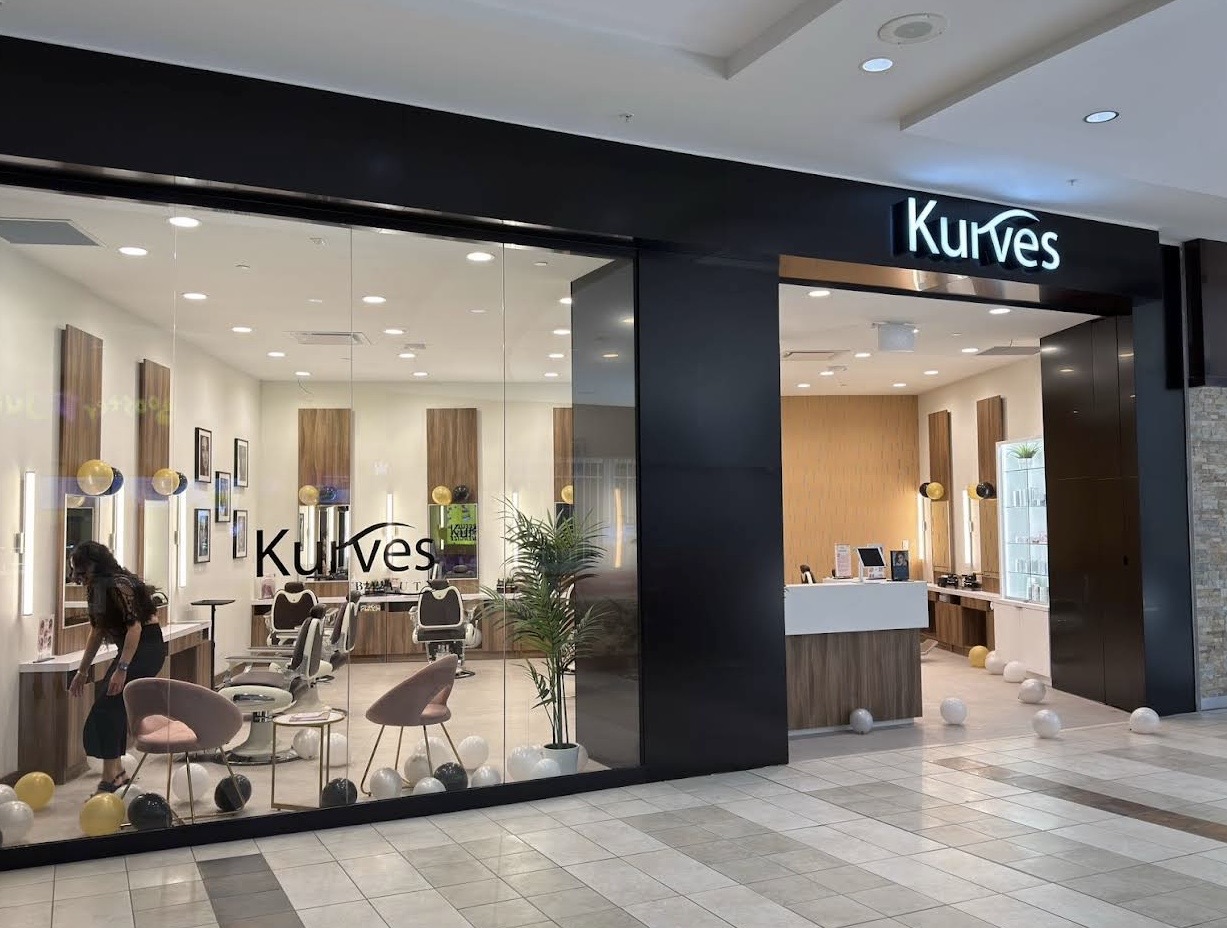 Kurves Beauty Salon — Sunridge Mall — Retail tenant improvement